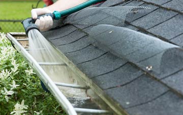 Shepherds Green gutter cleaning costs